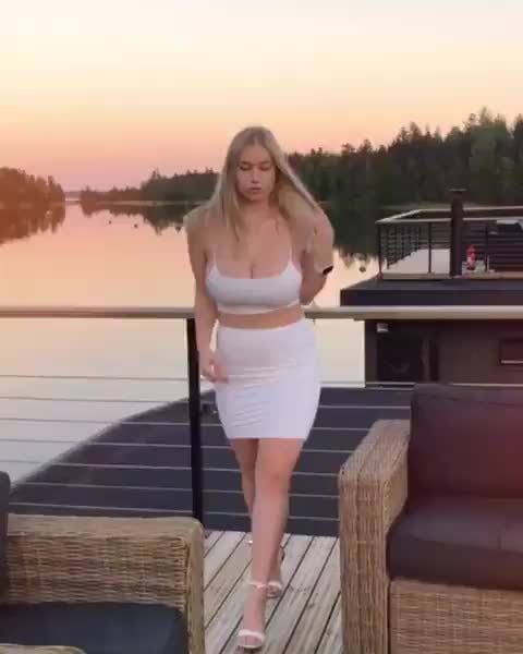 Pleasant orgasm at the lake.