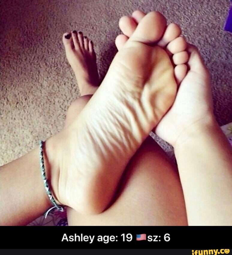 Teens naked and feet