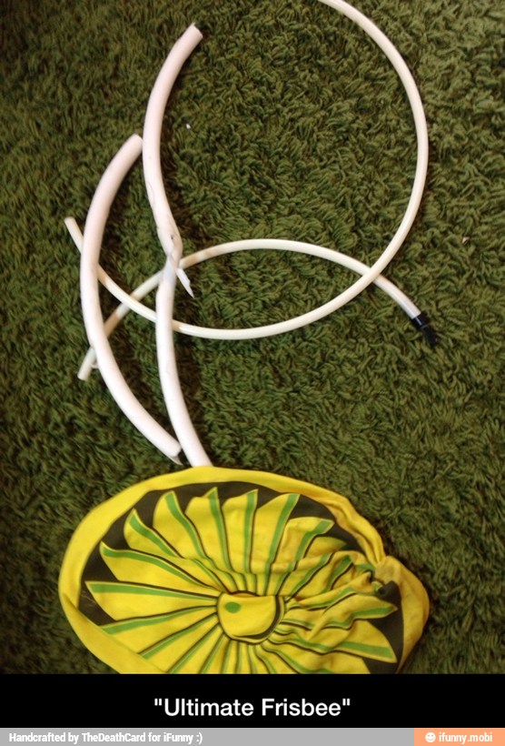 "Ultimate Frisbee" - "Ultimate Frisbee"