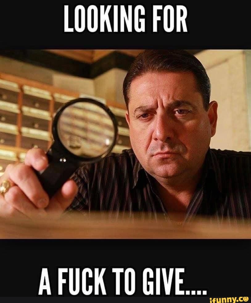 LOOKING FOR
- 4
A FICK TA RIVE