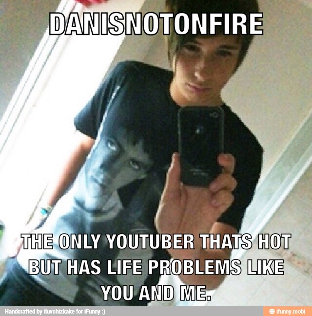 E ont YOUTUBER THATS HOW
BUT HAS LIFE PROBLEMS IKE