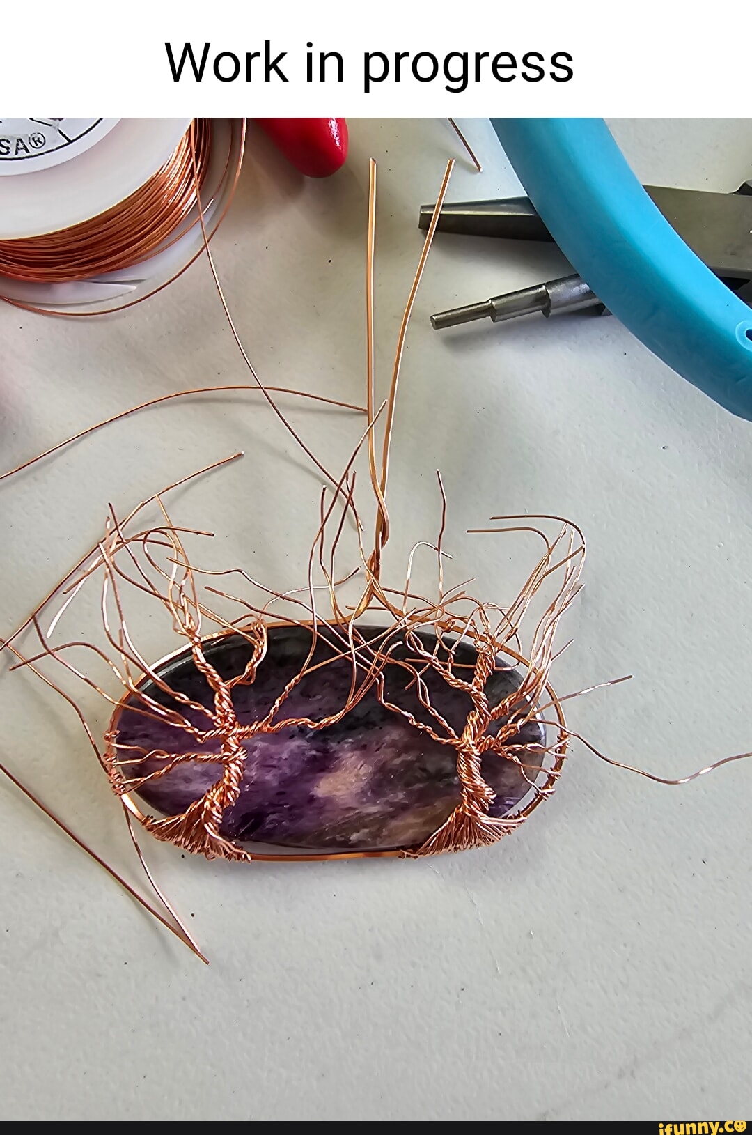 Pendants memes. Best Collection of funny Pendants pictures on iFunny