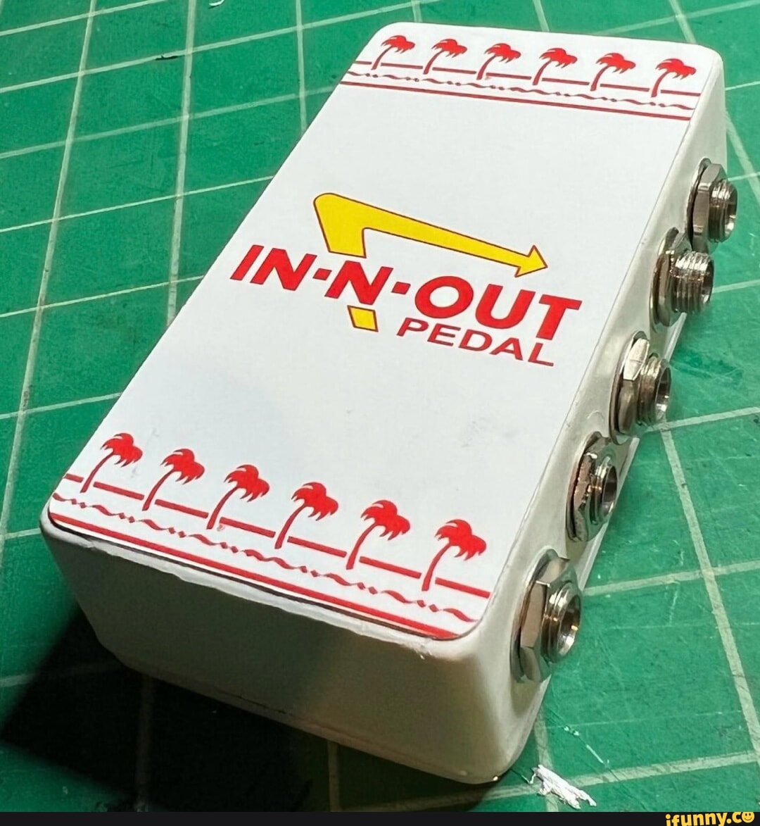 Guitarpedal memes. Best Collection of funny Guitarpedal pictures on iFunny, image size:1080x1173