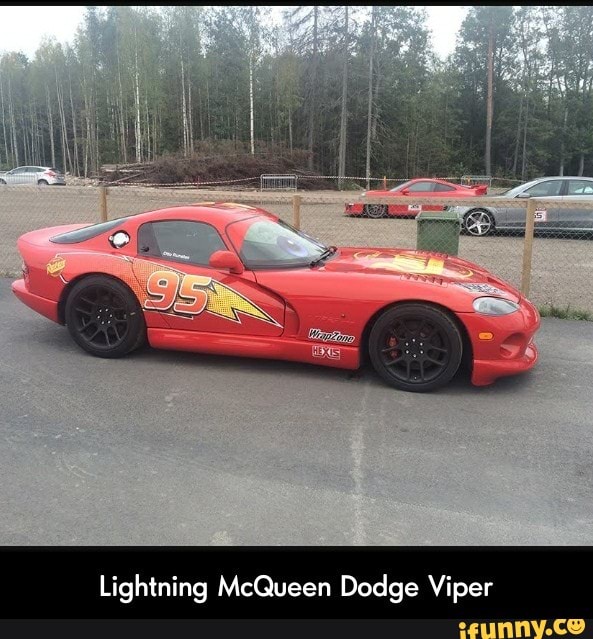 dodge viper mcqueen