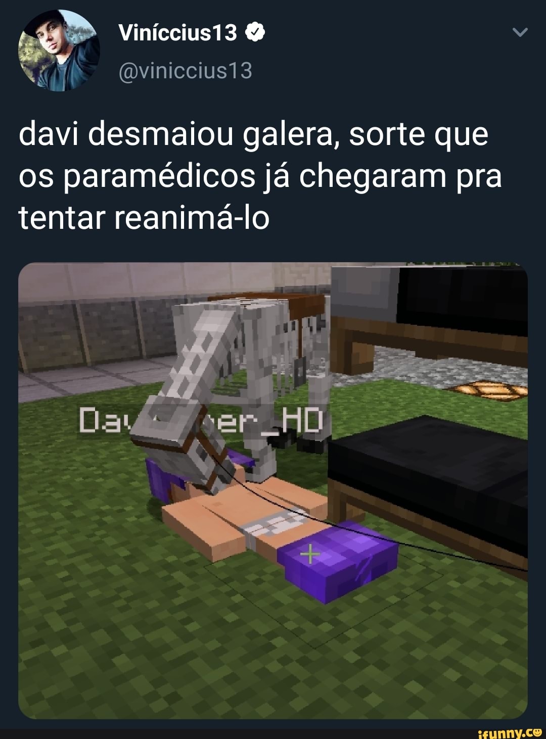 davi desmaiou galera, sorte que
os paramédicos já chegaram pra
tentar reanimá-lo