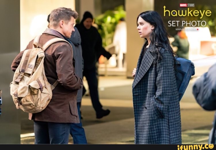 hawkeye
SET. PHOTO.*