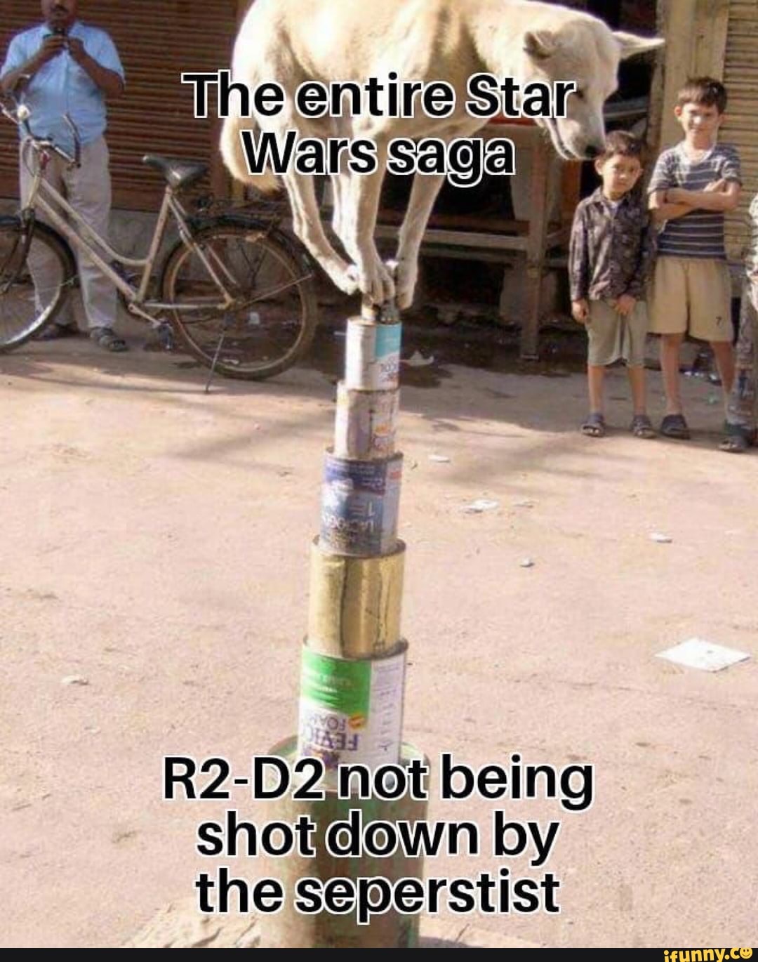 R2-D2'not being shotidown by the seperstist