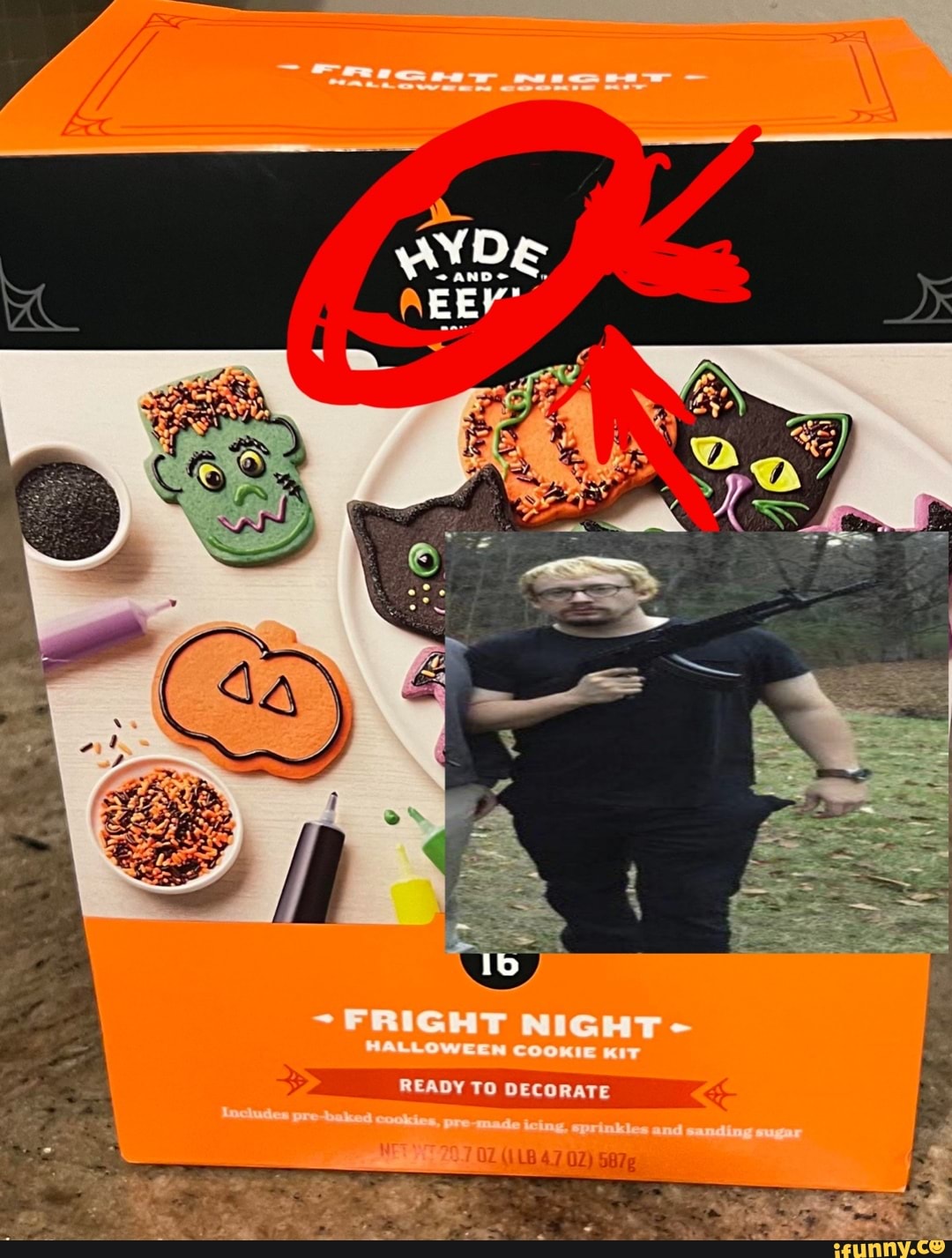FRIGHT NIGHT I HALLOWEEN CooKIE KIT READY TO DECORATE Includes pre