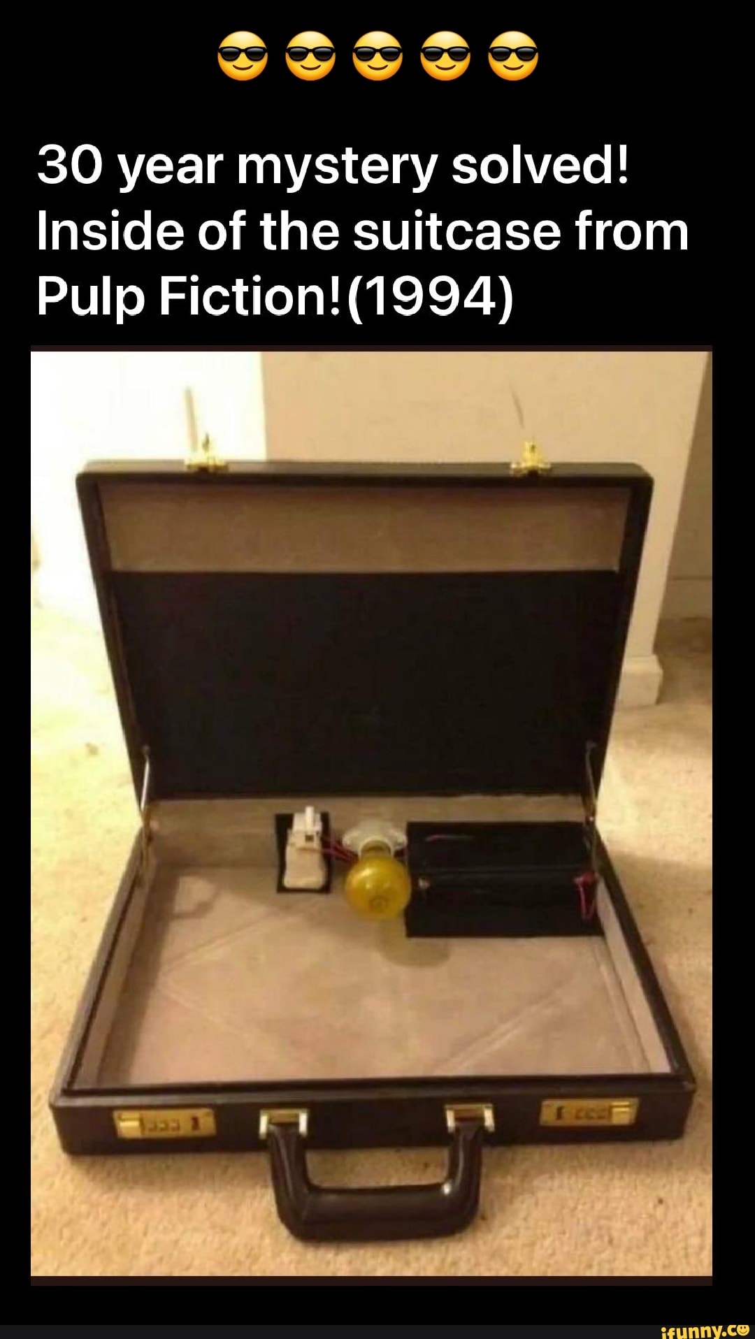 Aa A> 30 year mystery solved! Inside of the suitcase from Pulp Fiction