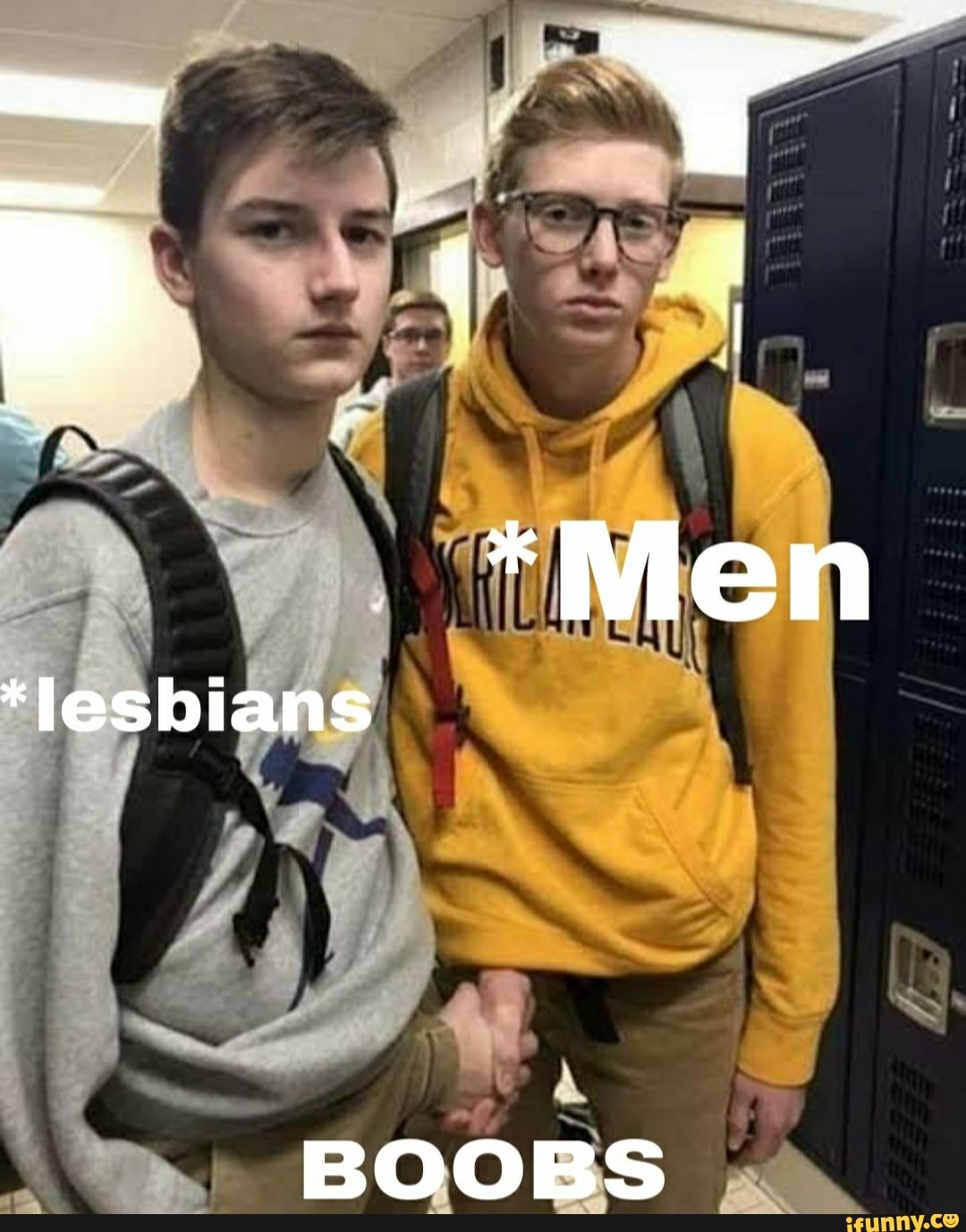 *lesbians
BOOBS