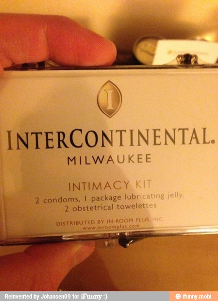 RCONTINENTAL.
MILWAUKEE
NTIMACY
I package lubr
stetrical towelet:
BY IN-ROOM PLUS.