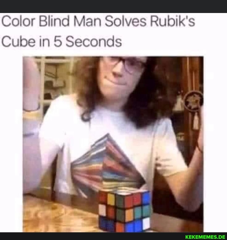 Color Blind Man Solves Rubik's Cube in 5 Seconds