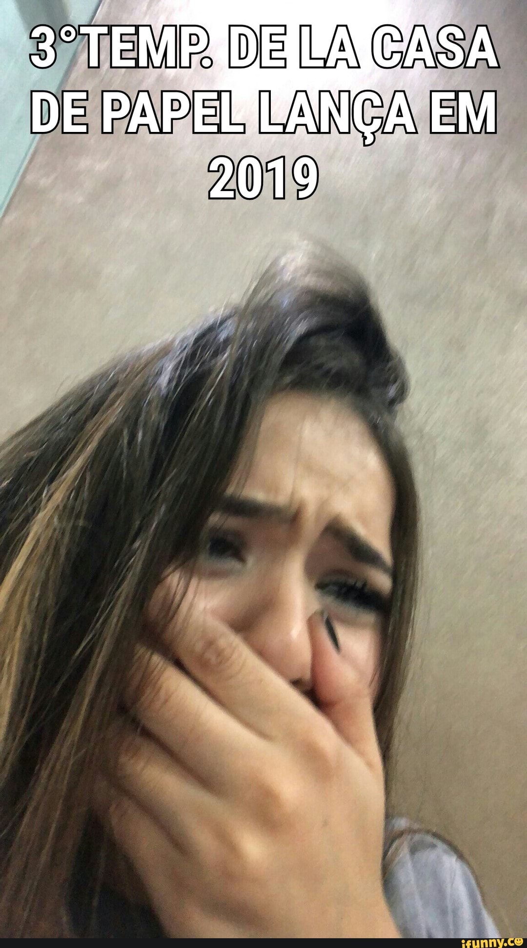 TEVE DELA CASA
DE APEL LANÇA EM