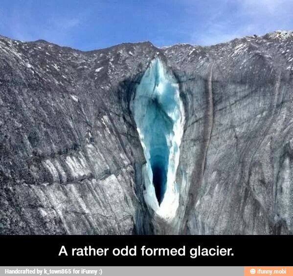 A rather odd formed glacier. - A rather odd formed glacier.