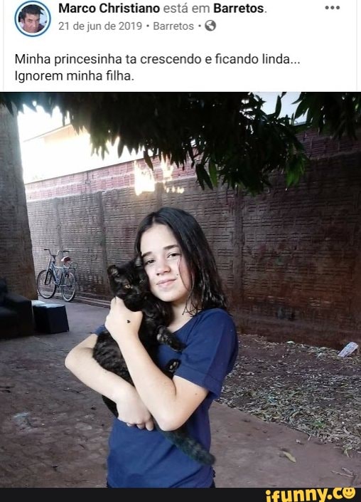 á em Barretos.
Minha princesinha ta crescendo e ficando linda.
Ignorem minha filha