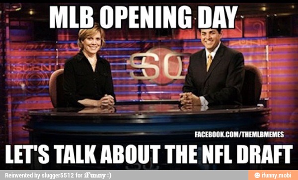 LET'S TALK
ABOUT THE! NFL DRAFT