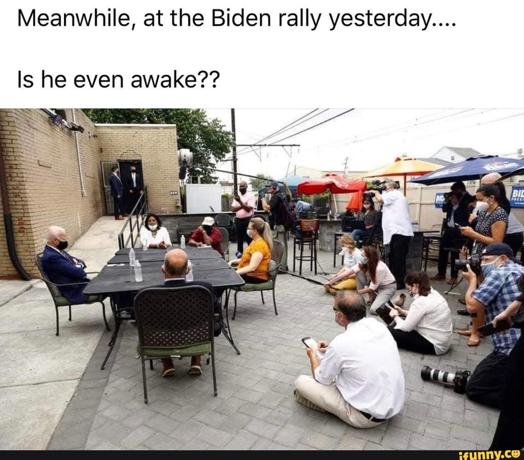 Meanwhile, at the Biden rally yesterday...
Is he even awake??