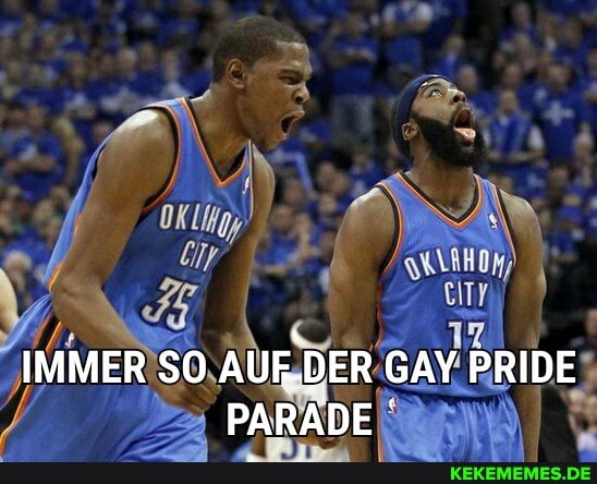 IMMER SO AUF-DER GAY PRIDE PARADE