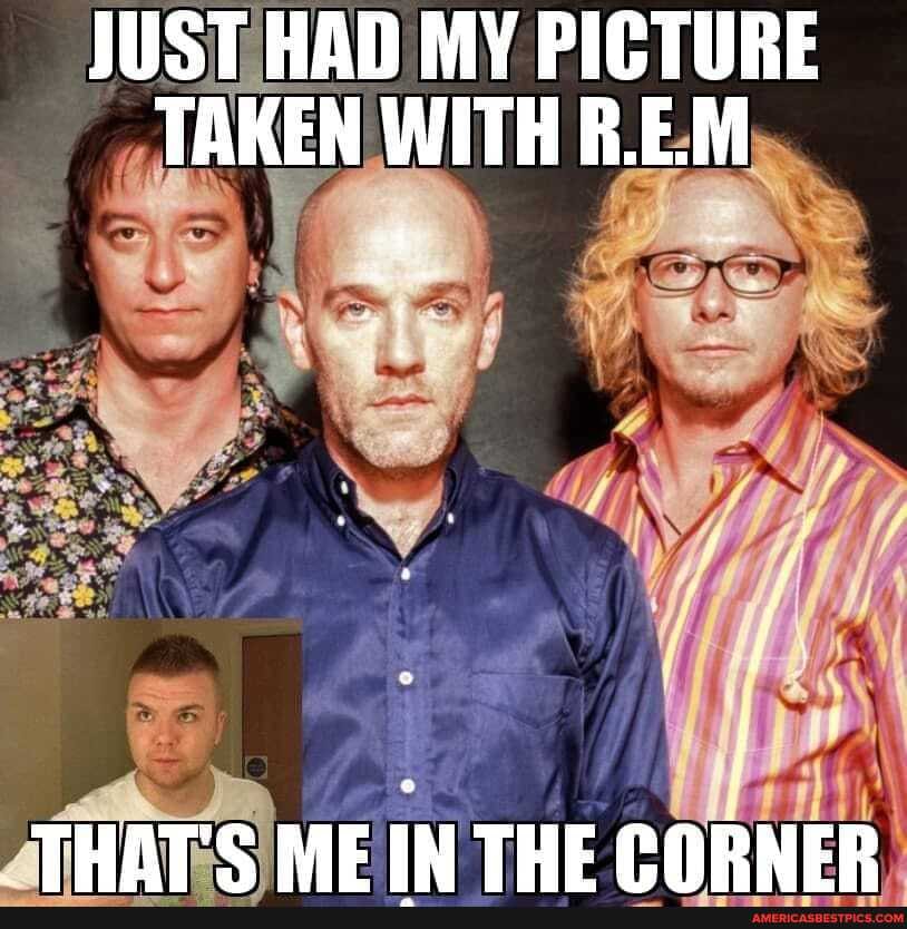 JUST HAD MY PICTURE TAKEN WITH B.E.M
THAT'S ME IN THE CORNER