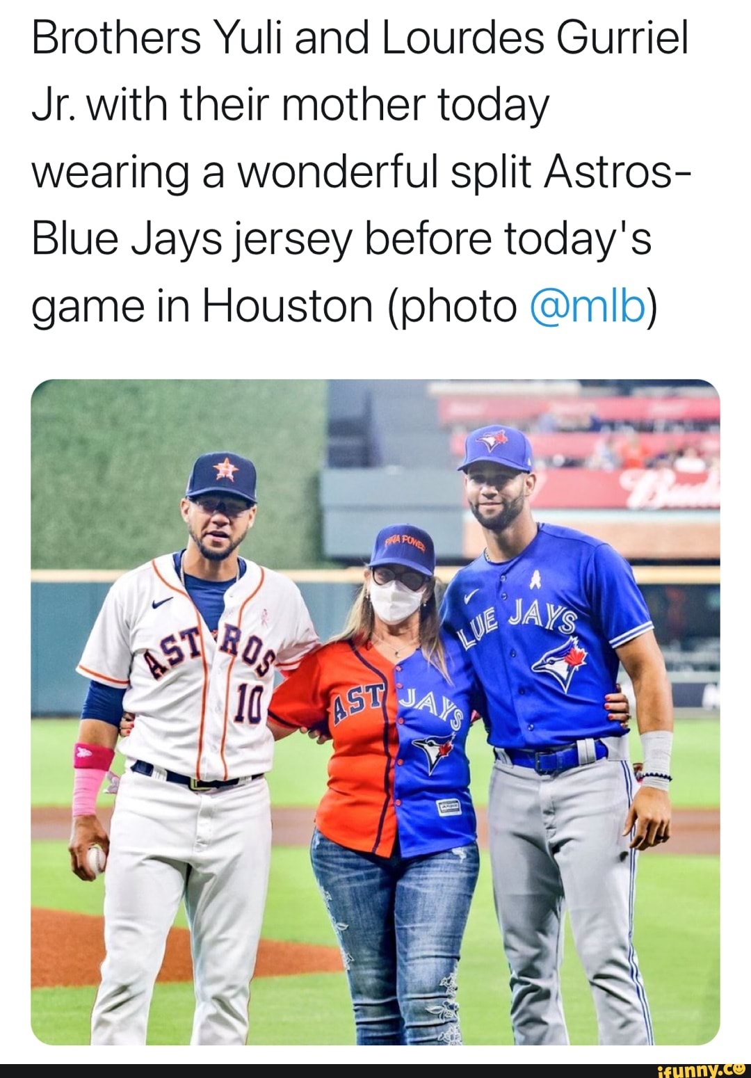 Yuli Gurriel of the Houston Astros and his brother Lourdes Gurriel  Fotografía de noticias - Getty Images