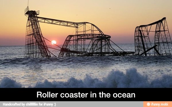 Roller coaster in the ocean - Roller coaster in the ocean