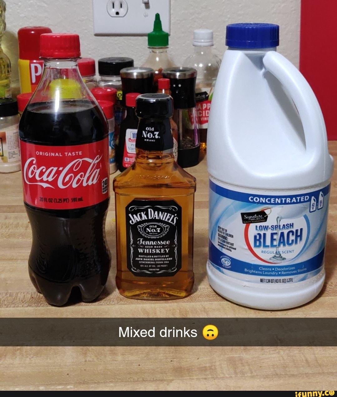 BLEACH
Mixed drinks
