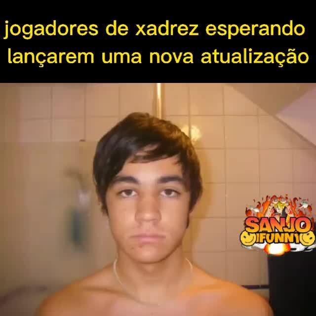 to esperando um xadrez 2 ate agora : r/HUEstation