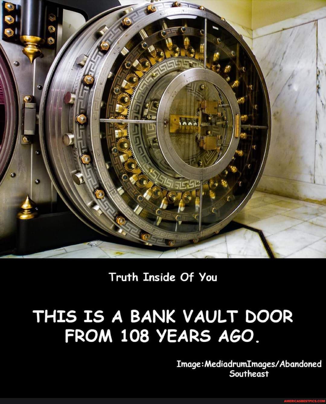 roddel Implicaties test Truth Inside Of You THIS IS A BANK VAULT DOOR FROM 108 YEARS AGO. Image:  MediadrumImages/ Abandoned Southeast - America's best pics and videos