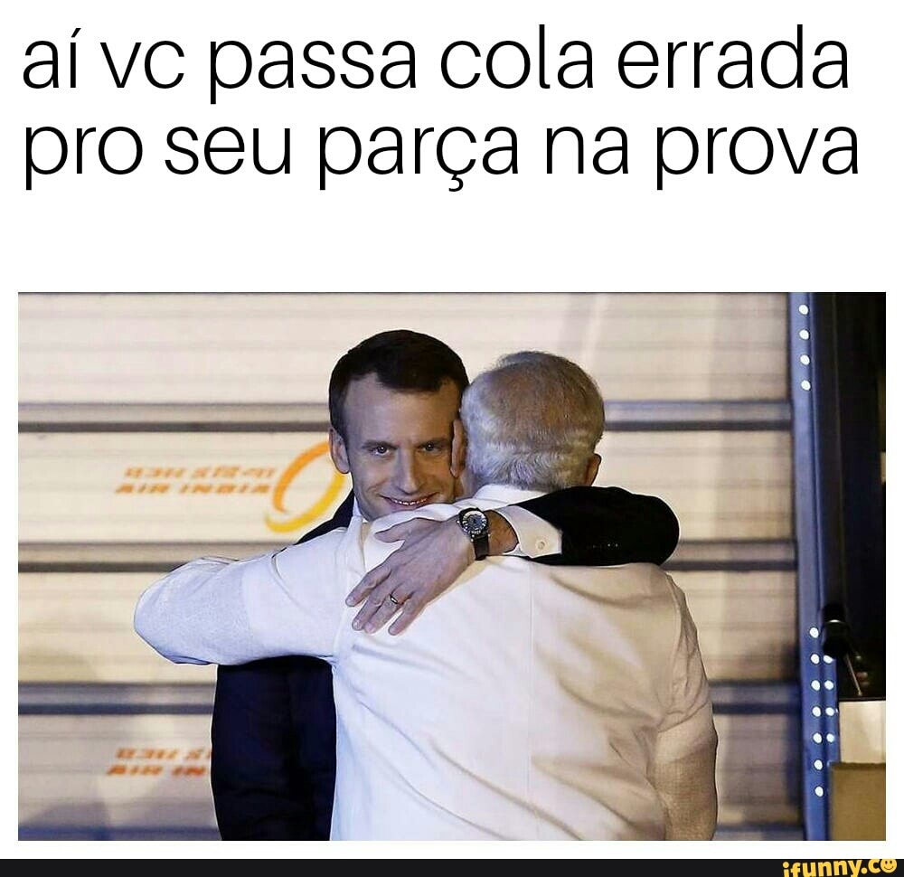aí vc passa cola errada
pro seu parça na prova