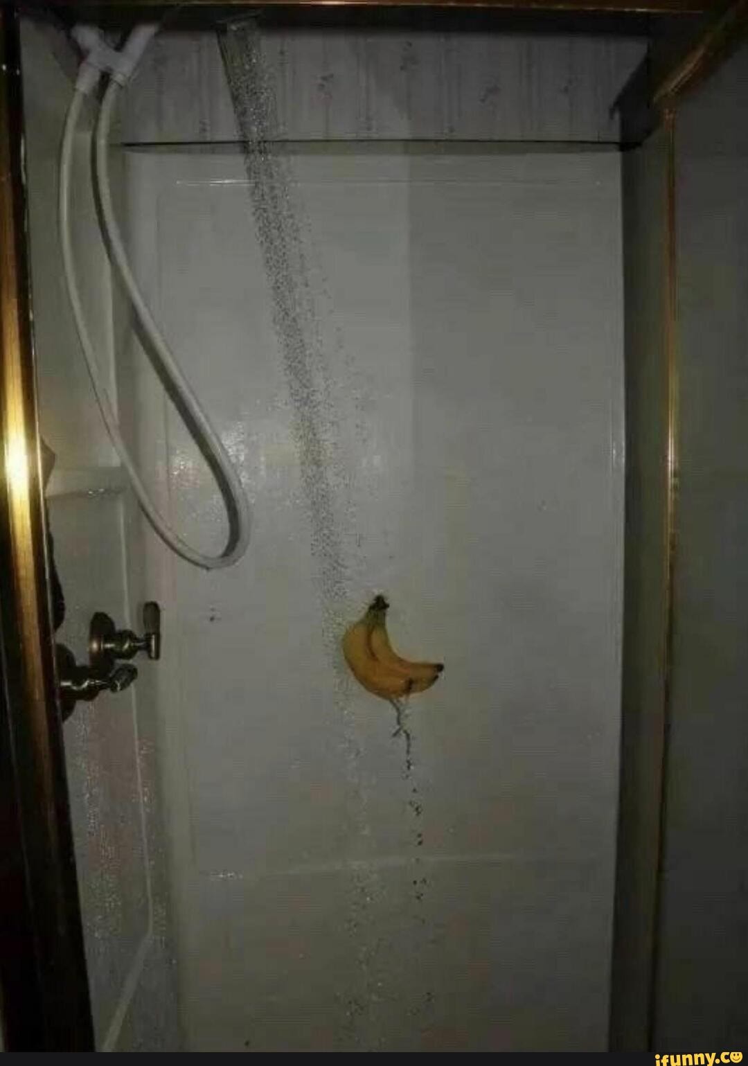 Cursed_shower memes. Best Collection of funny Cursed_shower pictures on