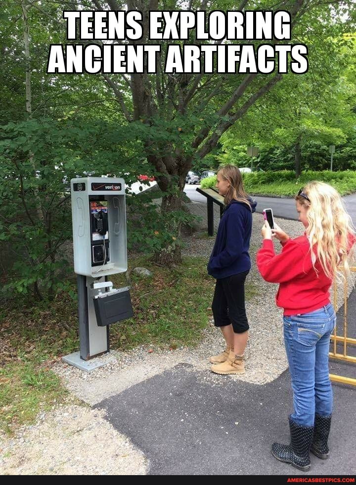 TEENS EXPLORING ANCIENT ARTIFAGTS