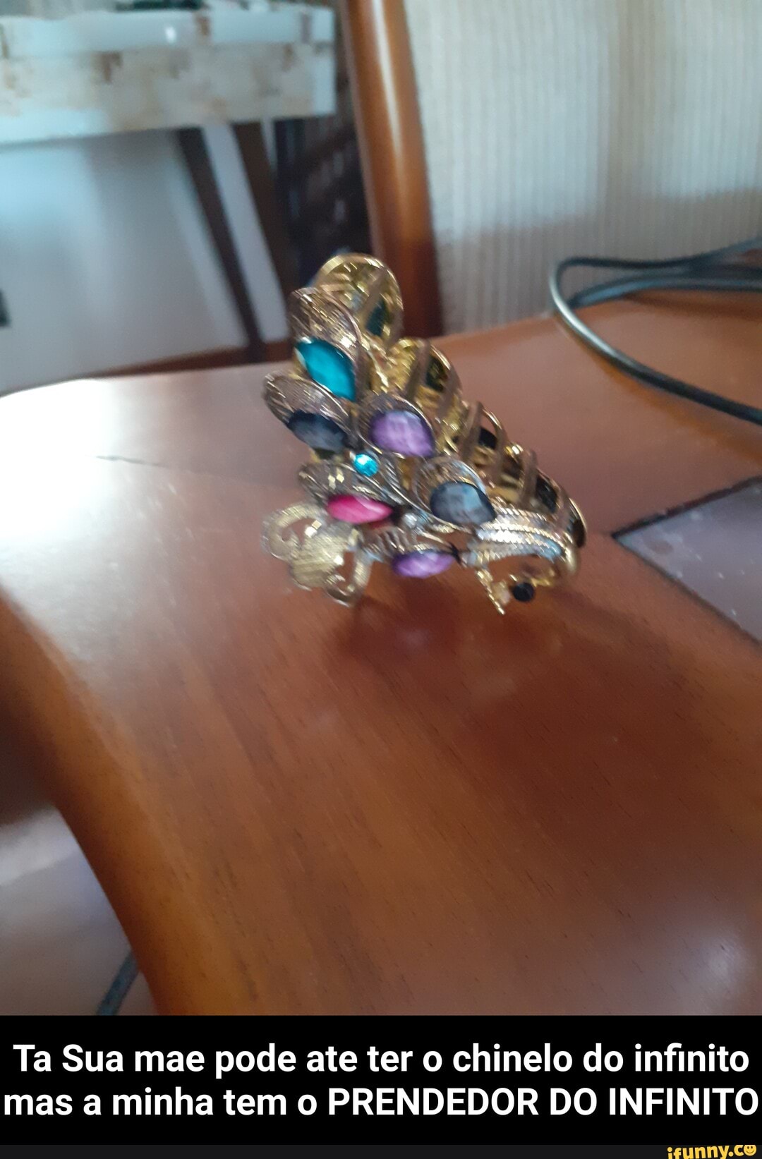 Ta Sua mae pode ate ter o chinelo do infinito
mas a minha tem o PRENDEDOR DO INFINITO - Ta Sua mae pode ate ter o chinelo do infinito mas a minha tem o PRENDEDOR DO INFINITO