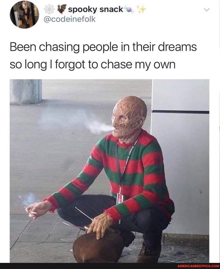 Been chasing people in their dreams so long I forgot to chase my own
LL