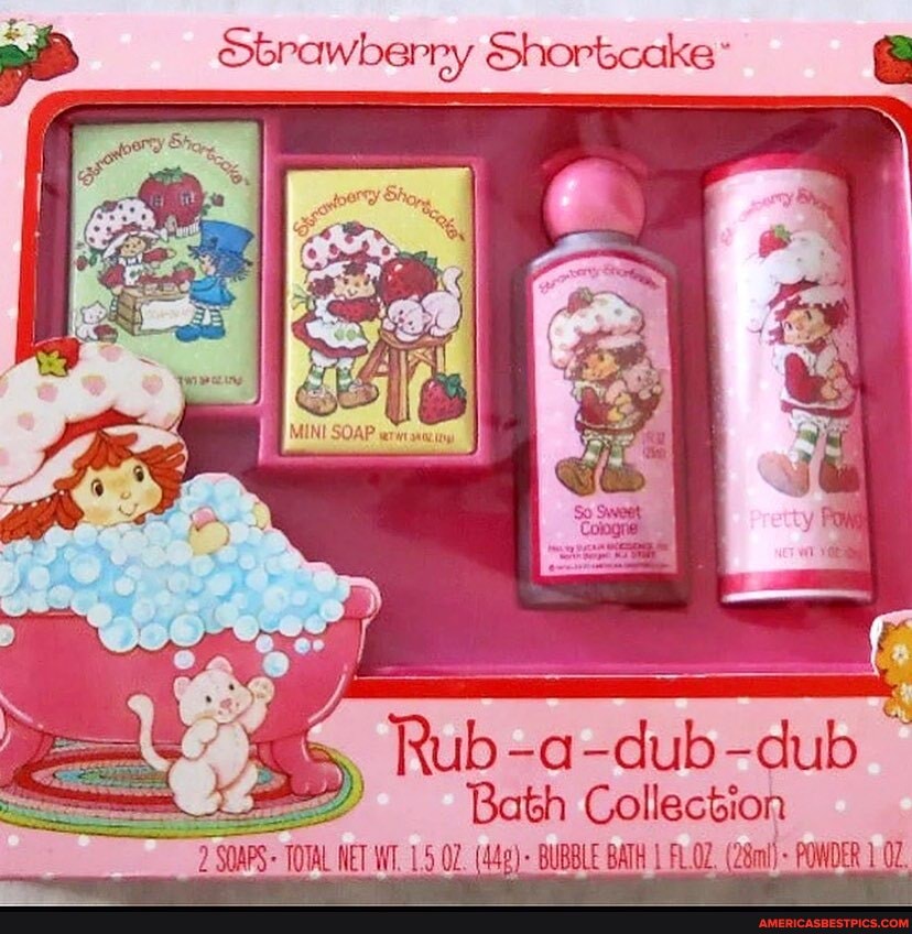 Strawberry Shortcake* &
Bath Gollection
SOAPS~ TOTAL NET WT. 1.5 (442)- BUBBLE BATH LOZ. POWDER