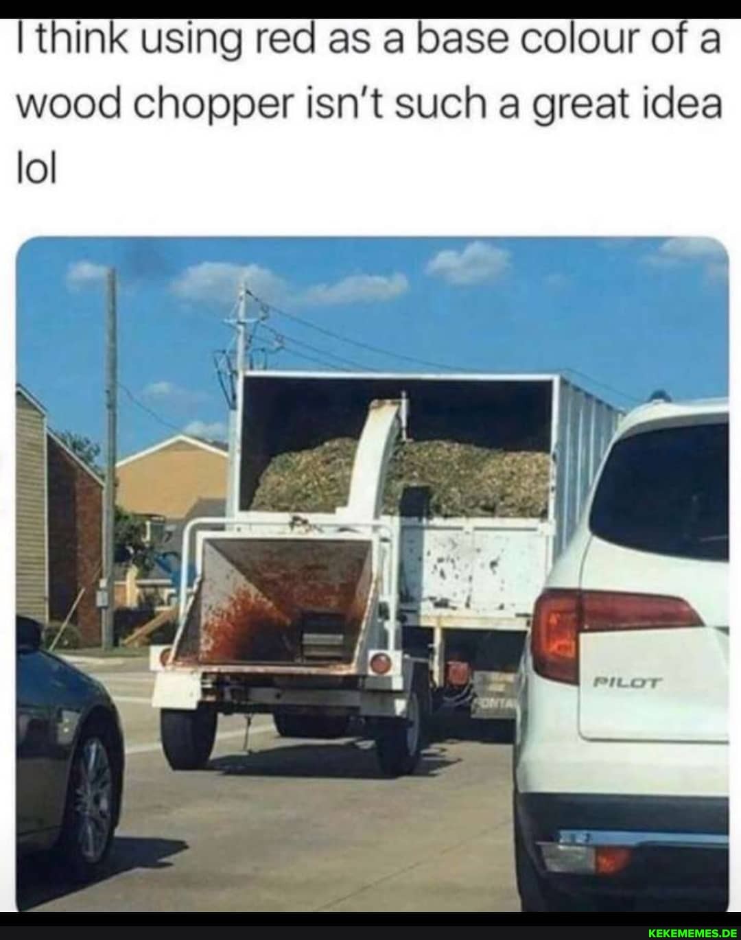 think using red as a base colour of a wood chopper isn't such a great idea
lol