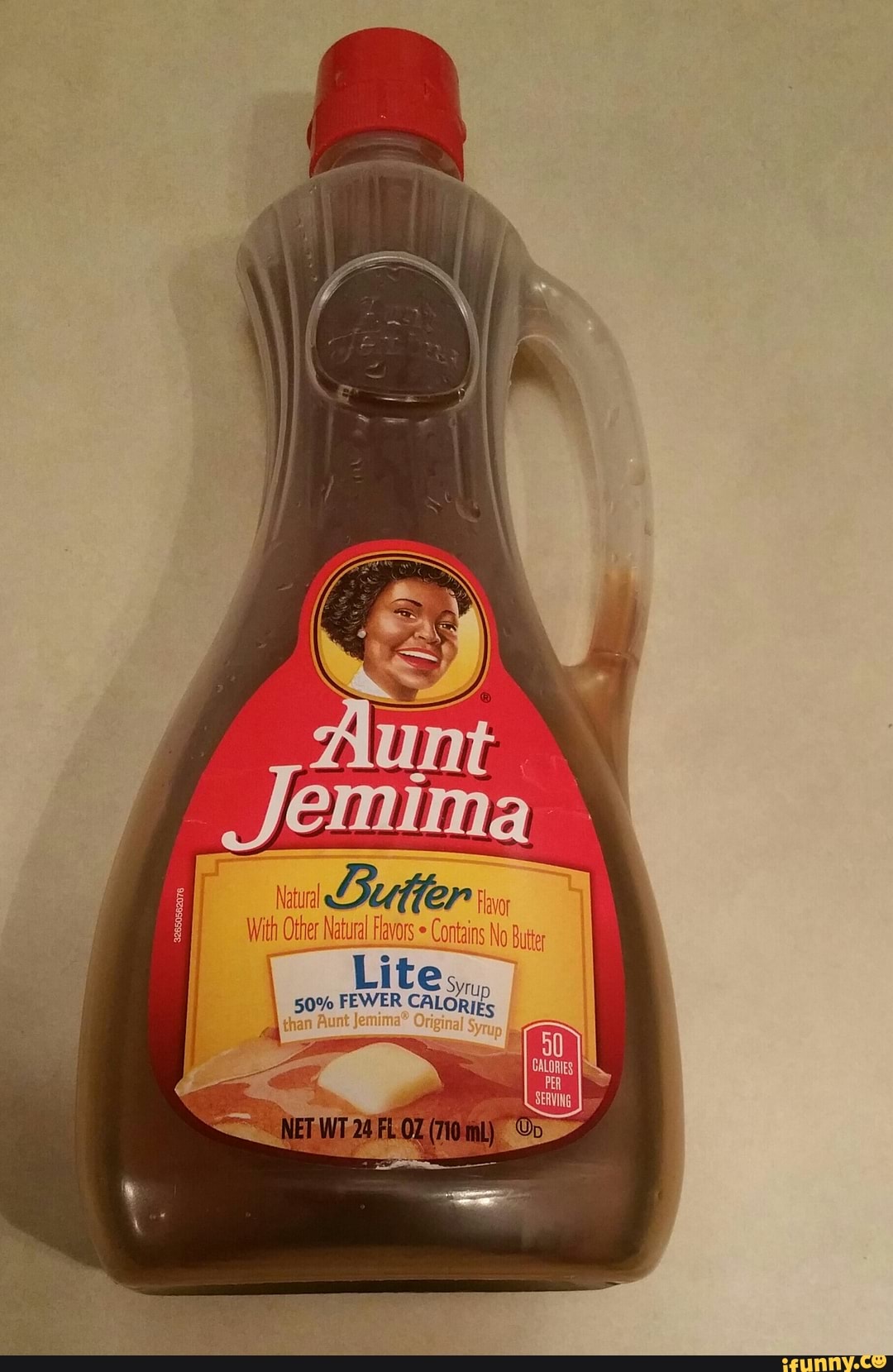 [ Natural Buifer Favor
With ther Nal Favors" No Bute
t e Syrup
50% FEWER CALORIEs