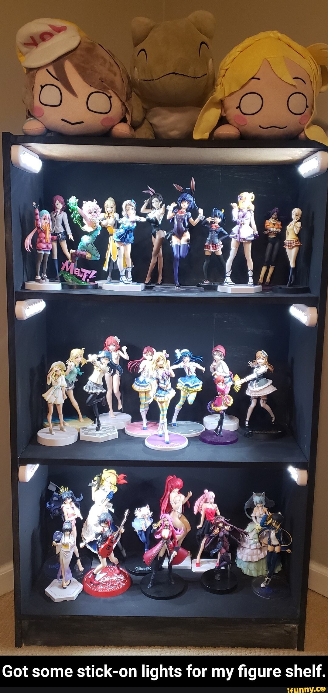 Manga Anime Figures Collection on Display for Collectors Editorial  Photography - Image of manga, model: 272467612