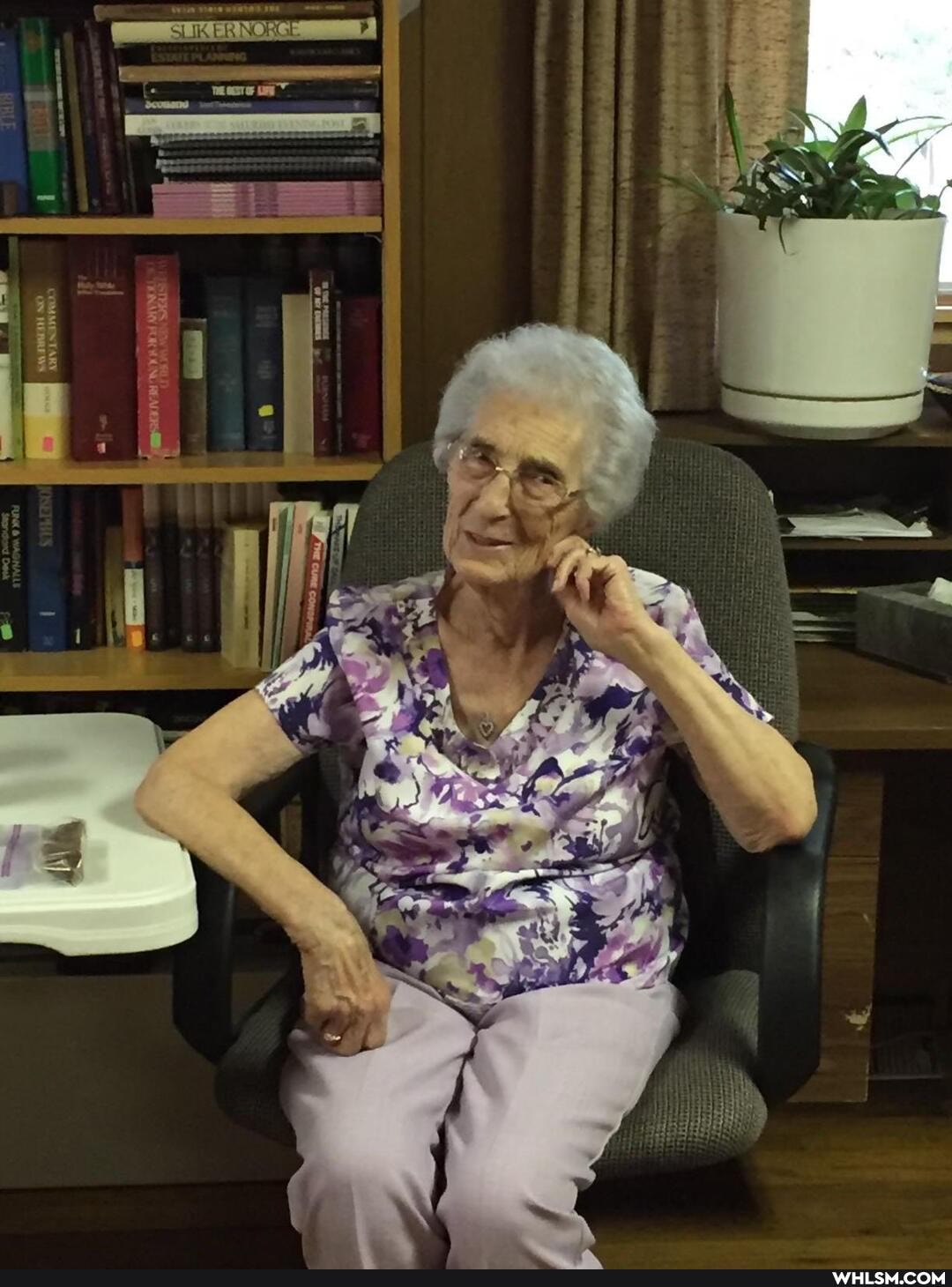 COMMINTARY ON HEBREWS
nan -