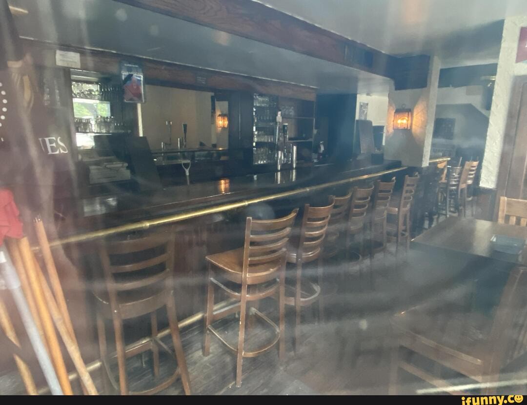 Mace’s Crossing Looks To Be Reopening. Does Anyone Know What’s Going In