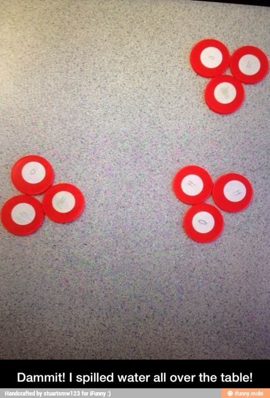 Dammit! I spilled water all over the table! - Dammit! I spilled water all over the table!