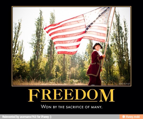 tênis FREEDOM
WON BY THE SACRIFICE OF MANY.