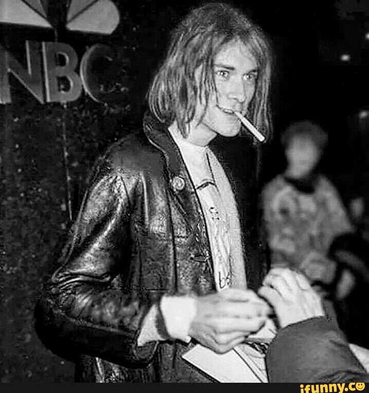 Курт кобейн красный. Kurt Cobain young. Курт Кобейн с красными волосами и сигаретой. Leather Jacket Kurt Cobain. Кобейн в косухе.