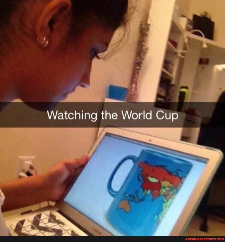 Watching the World Cup
a S, ff
