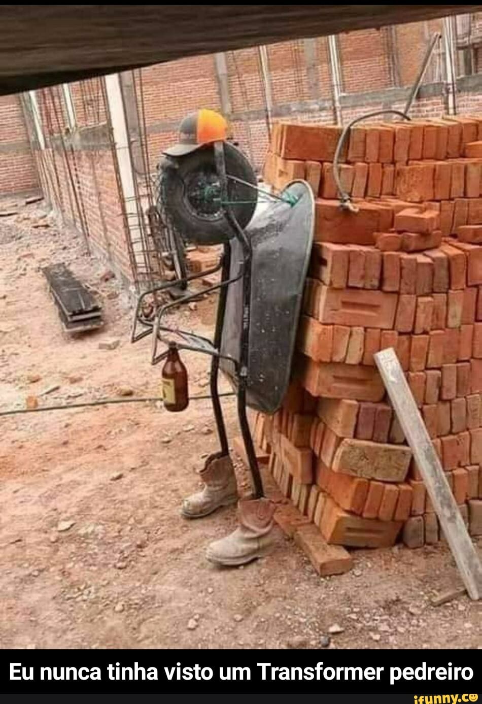 Eu nunca tinha visto um Transformer pedreiro - Eu nunca tinha visto um Transformer pedreiro