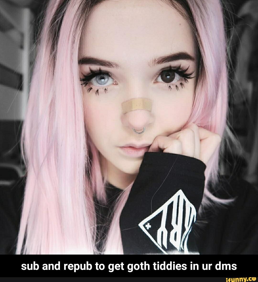 sub and repub to get goth tiddies in ur dms - sub and repub to get goth tiddies in ur dms