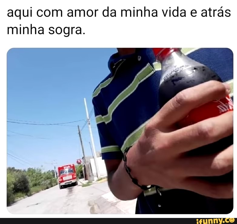 aqui com amor da minha vida e atrás minha sogra.