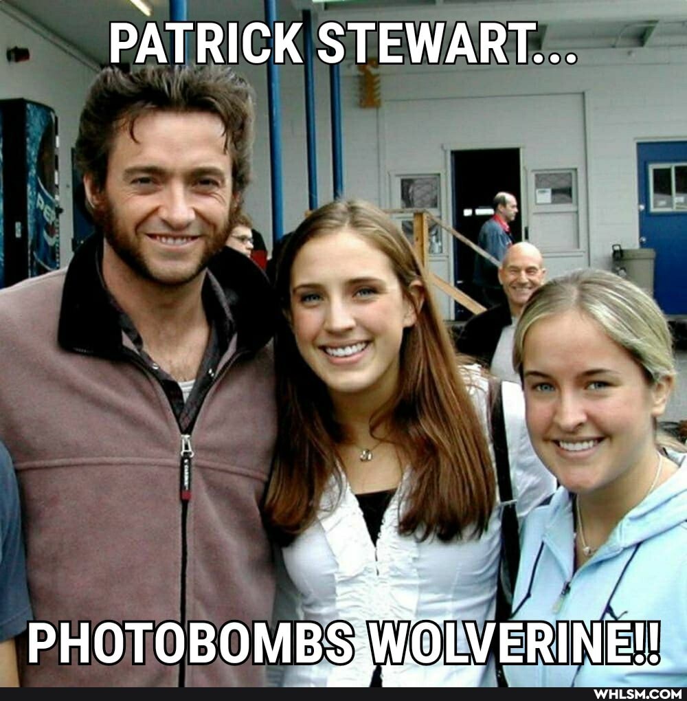PATRICK STEWART...
PHOTOBOMBS
