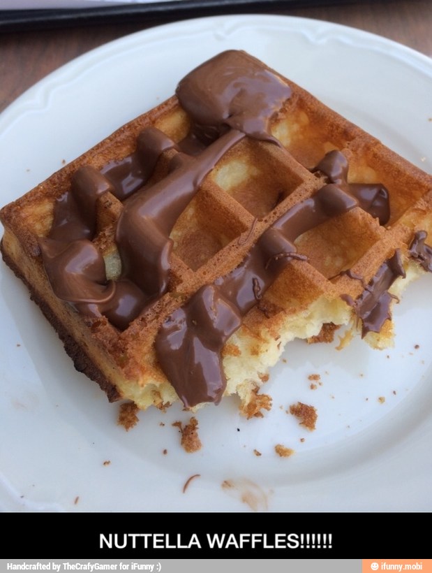 NUTTELLA WAFFLES!!!!!!