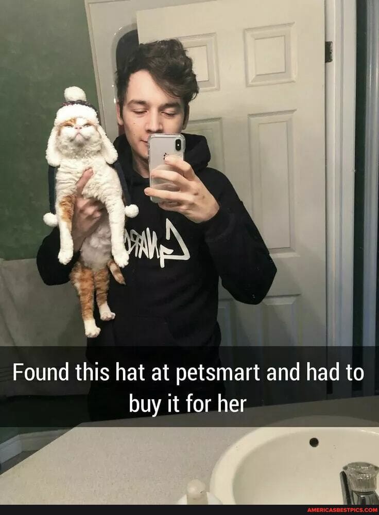Found this hat at petsmart and had to buy it for her