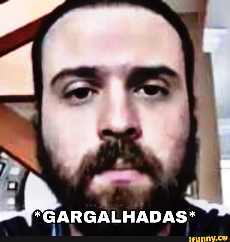 *GARGALHADAS*